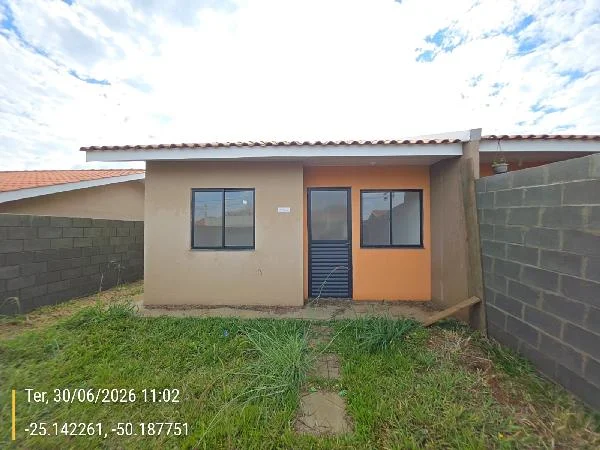 Casa - 2 Quartos - Ponta Grossa - Desocupado — foto 2