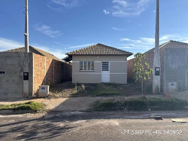 Casa - 2 Quartos - Matao - Desocupado — foto 2