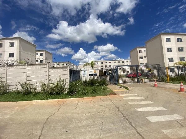 Apartamento - 2 Quartos - Goiania - Ocupado — foto 2