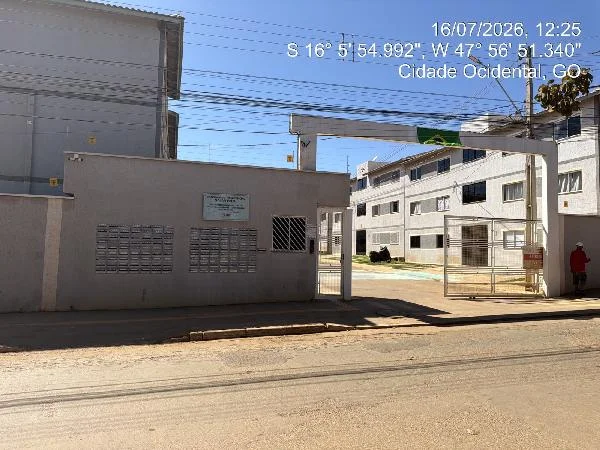 Apartamento - 2 Quartos - Cidade Ocidental - Ocupado — foto 2