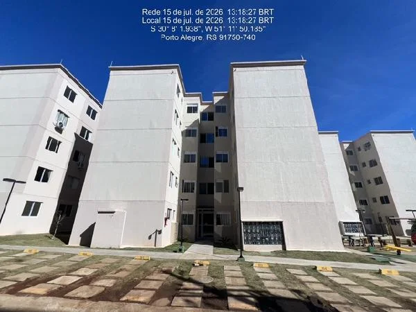 Apartamento - 2 Quartos - Porto Alegre - Desocupado — foto 2