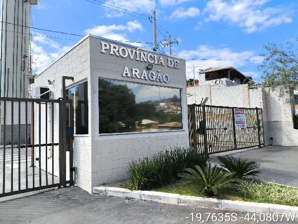 Apartamento - 2 Quartos - Esmeraldas - Desocupado — foto 2