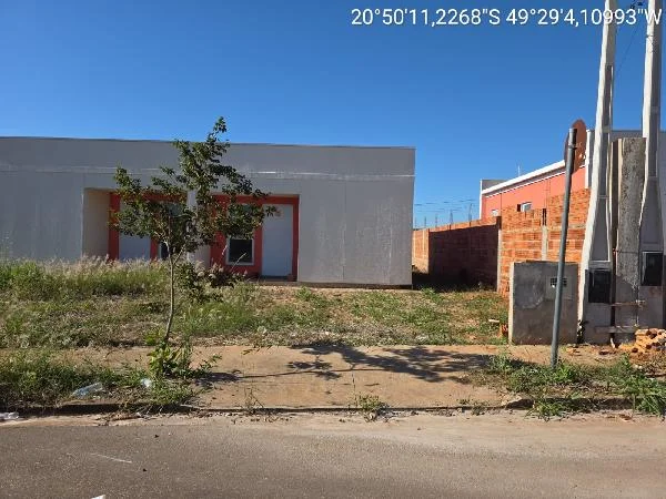 Casa - 2 Quartos - Mirassol - Desocupado — foto 2