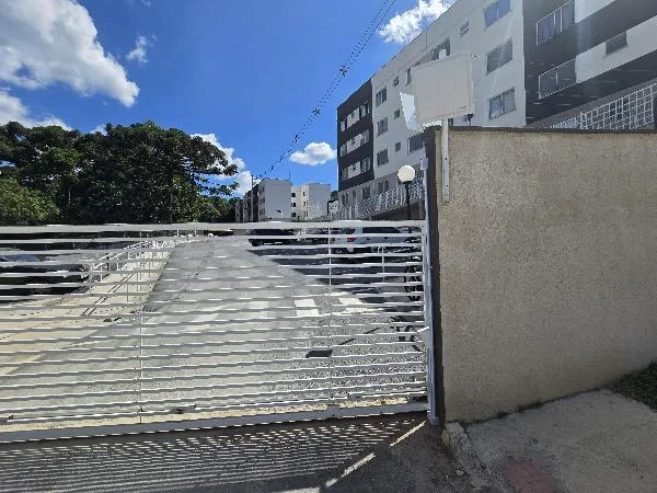 Apartamento - 2 Quartos - Campo Largo - Ocupado — foto 2