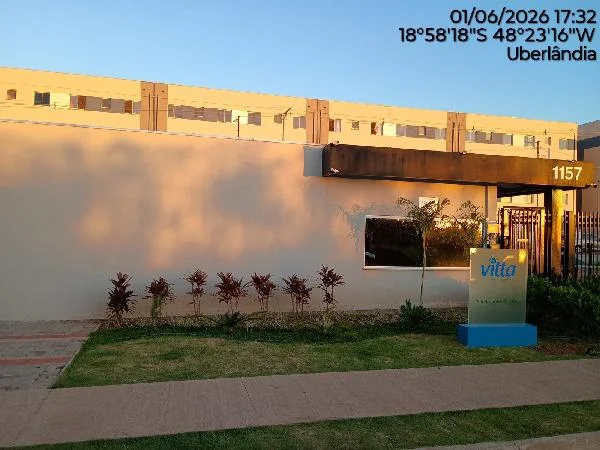 Apartamento - 2 Quartos - Uberlandia - Ocupado — foto 2