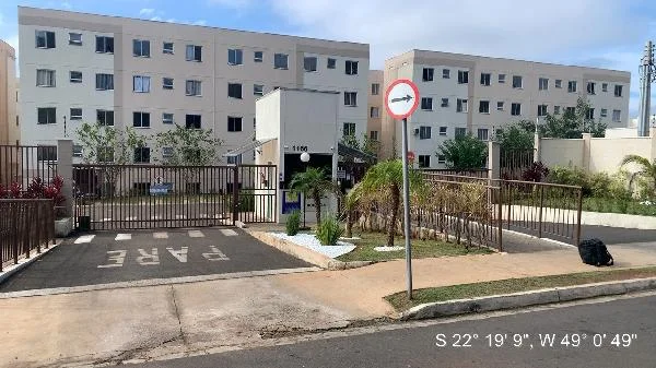 Apartamento - 2 Quartos - Bauru - Ocupado — foto 2