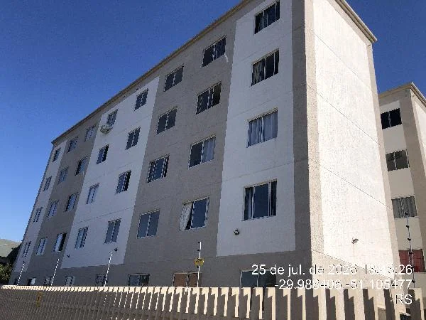 Apartamento - 2 Quartos - Porto Alegre - Ocupado — foto 2