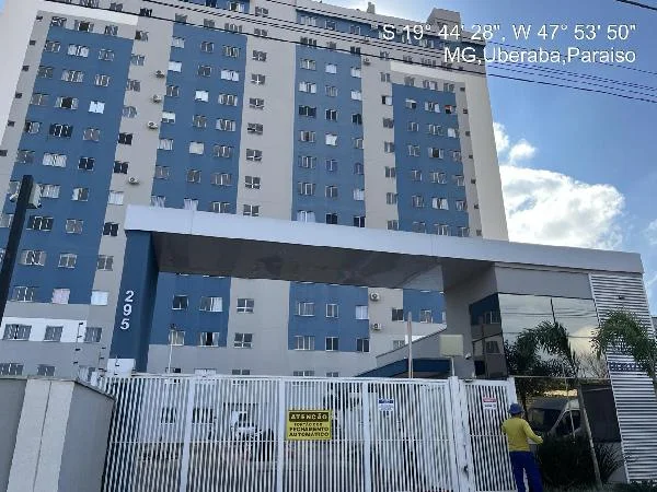 Apartamento - 2 Quartos - Uberaba - Desocupado — foto 2