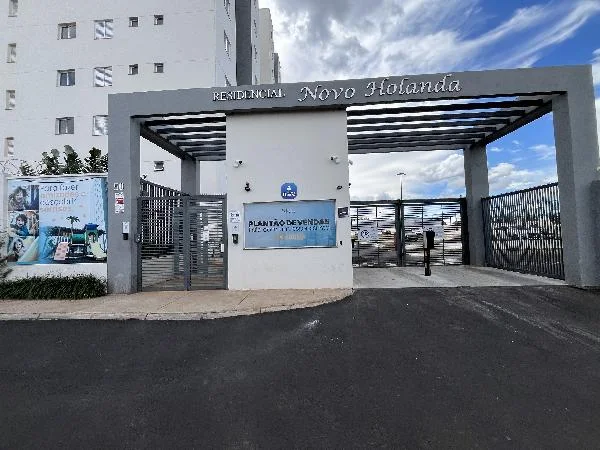 Apartamento - 2 Quartos - Uberlândia - Ocupado — foto 2