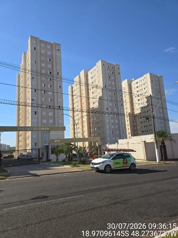 Apartamento - 2 Quartos - Uberlândia - Ocupado — foto 2