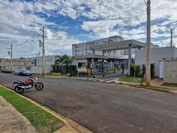 Apartamento - 2 Quartos - Jaboticabal - Desocupado — foto 2