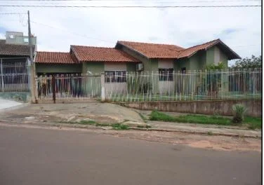 Casa - 4 Quartos - Nova Olímpia - Ocupado