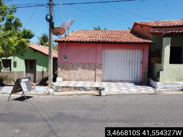 Casa - 3 Quartos - Cocal - Ocupado