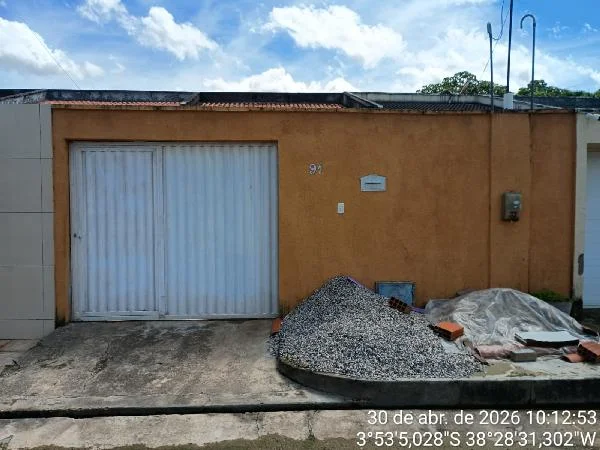 Casa - 2 Quartos - Eusebio - Ocupado