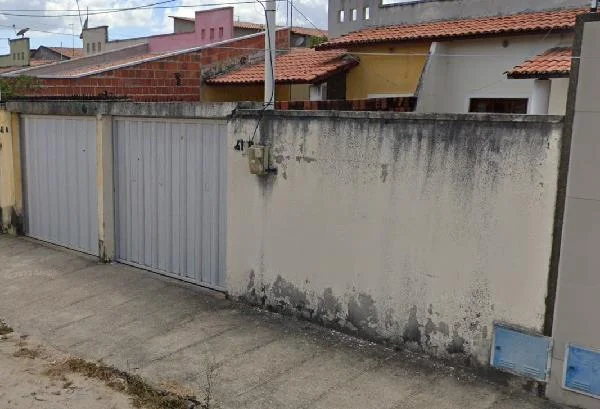 Casa - 2 Quartos - Horizonte - Ocupado