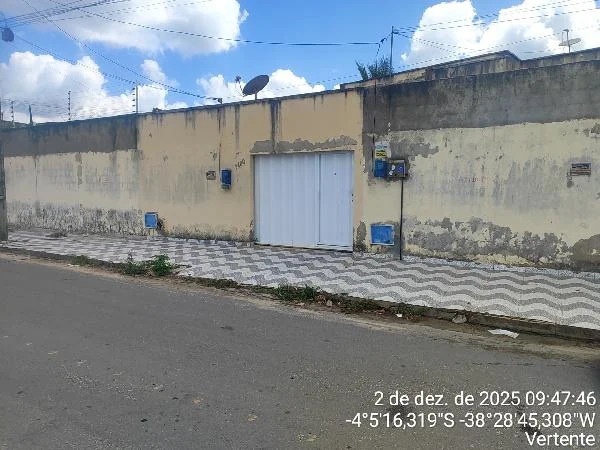 Casa - 2 Quartos - Horizonte - Ocupado
