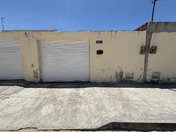 Casa - 2 Quartos - Horizonte - Ocupado