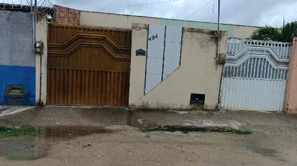 Casa - Tururu - Ocupado