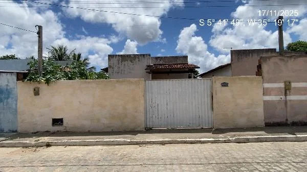 Casa - 2 Quartos - Extremoz - Ocupado