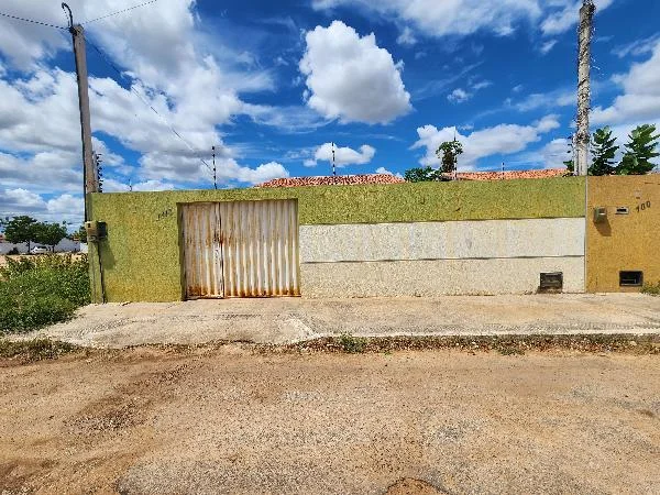Casa - 2 Quartos - Mossoro - Ocupado