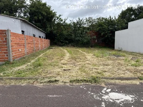Terreno - Pirapozinho - Ocupado