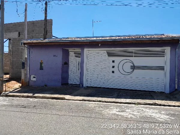 Casa - 1 Quarto - Santa Maria da Serra - Ocupado