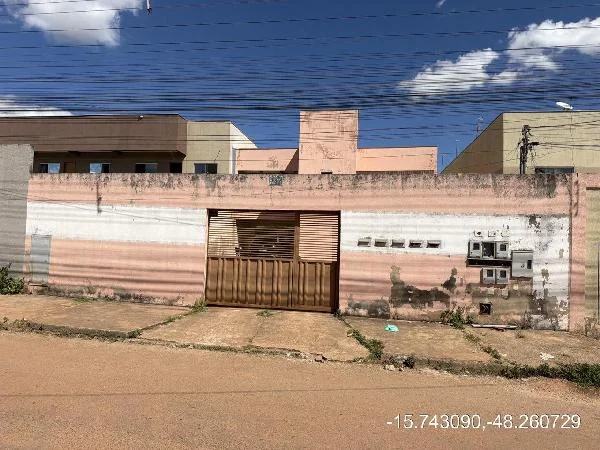 Apartamento - 2 Quartos - Aguas Lindas de Goias - Ocupado