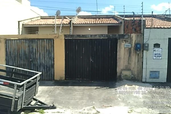 Casa - 2 Quartos - Maracanau - Ocupado