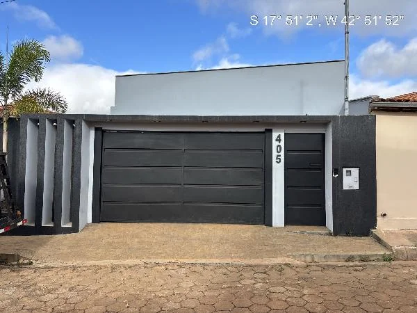 Casa - 3 Quartos - Itamarandiba - Ocupado