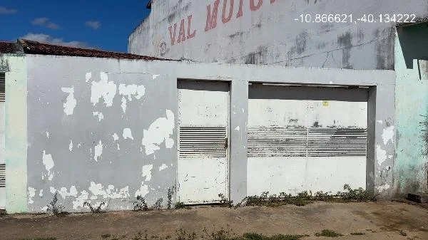 Casa - 2 Quartos - Saúde - Ocupado