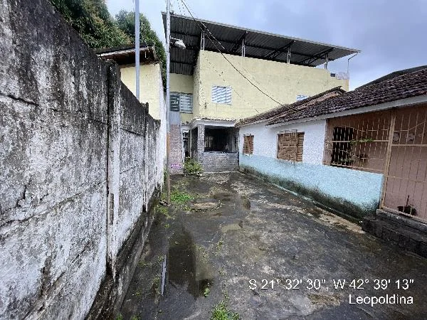 Casa - 2 Quartos - Leopoldina - Ocupado
